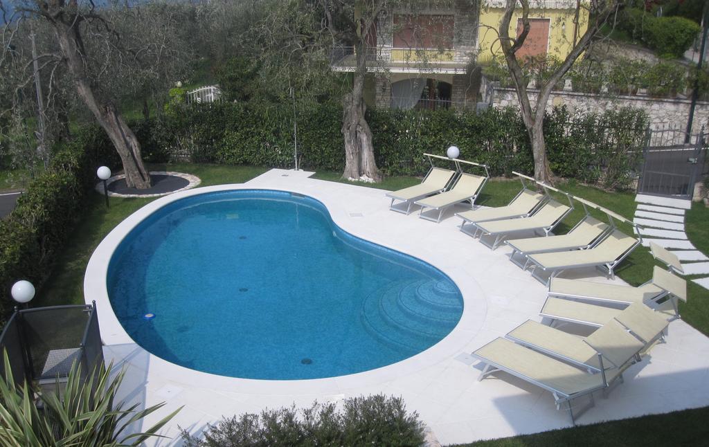 Appartamenti Chemasi Brenzone sul Garda Exterior photo